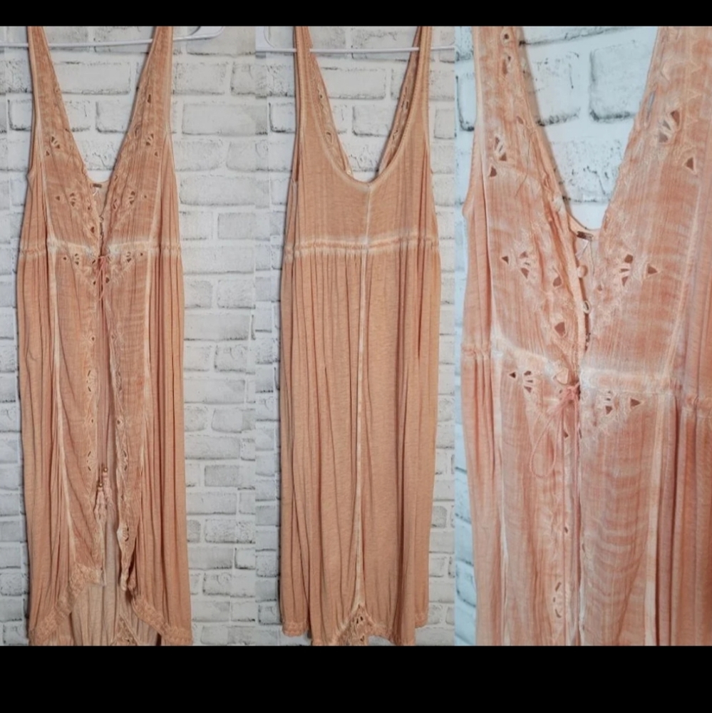 XS Free People embroidered sleeveless duster cover up